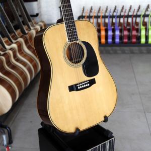Guitar Acoustic Nhật Bãi Aria W25