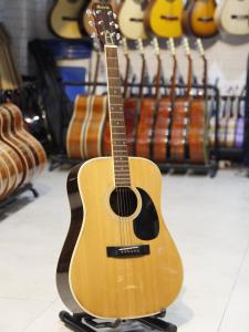 Guitar Acoustic Nhật Morris W25